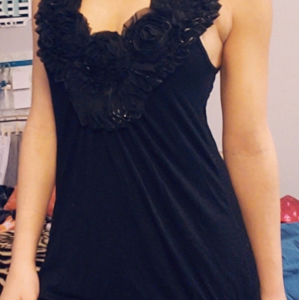 Black rosette blouse by Rue 21 - Picture 4 of 4